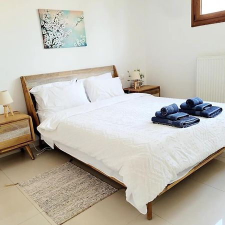 Riviera Paradiso Agia Marina  외부 사진